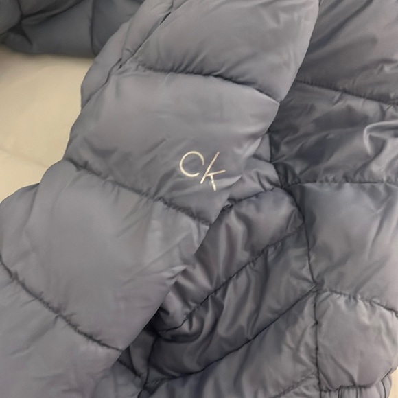 Calvin Klein Puffer Jacket - Picture 6 of 8